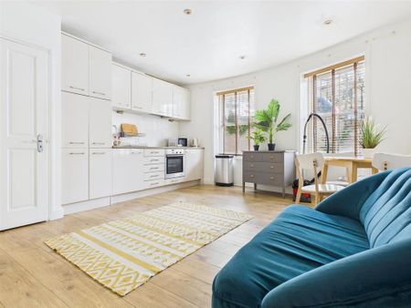 Studio to rent - Photo 4