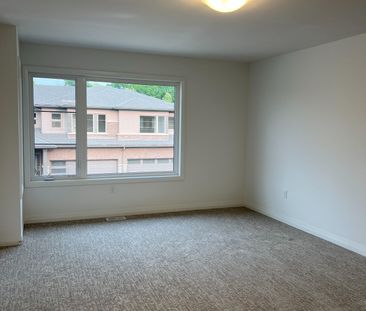 For Lease - 4552 Portage Road Unit# 56, Niagara Falls, Ontario - Photo 5