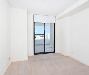 509/27 Hill Road, Wentworth Point - Photo 5