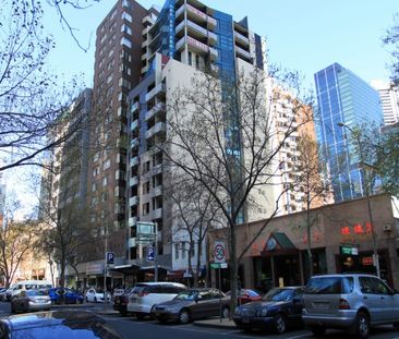 Unfurnished 2-Bedroom Apartment in Prime Melbourne CBD Location - Photo 3