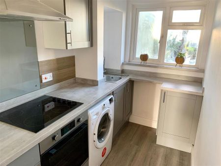 Studio to rent - Photo 3