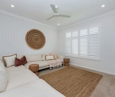 24 Magellan Street, Burdell - Photo 1
