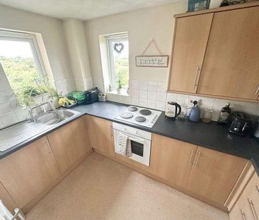 Parklands, Rochford, SS4 - Photo 5