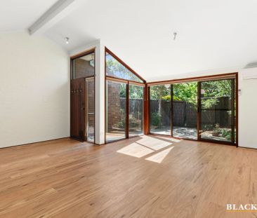 13/5 Lane-Poole Place, Yarralumla ACT 2600 - House For Rent | Domain - Photo 4