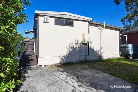 46a Elmhurst Road, BLACKBURN - Photo 2