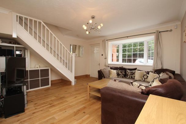 3 bedroom terraced house to rent - Photo 1