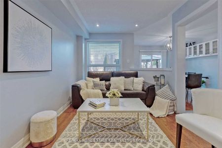 For Lease - 3876 Manatee Way, Mississauga, Ontario - Photo 2