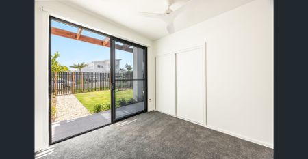 Brand New Relaxed Coastal Living Steps from Sharpes Beach - Photo 4