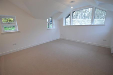 3 bedroom detached house to rent - Photo 5