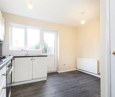 2 bedroom terraced house to rent - Photo 6