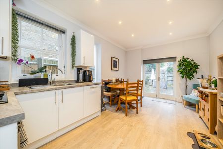 Queensmill Road, SW6, London - Photo 5