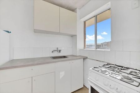 27/25 Macquoid Street, Queanbeyan East - Photo 3