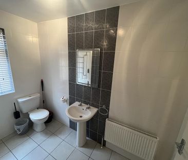 4 bedroom house share to rent - Photo 3