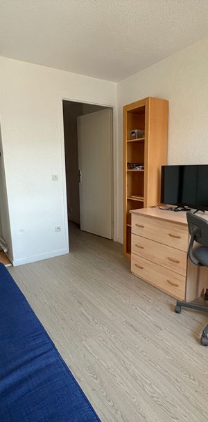 Appartement Courbevoie 1 pièce(s) 18 m2 - Photo 1