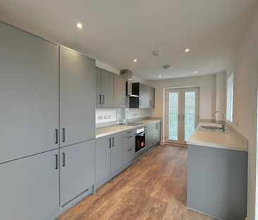 2 bedroom apartment to rent - Photo 3