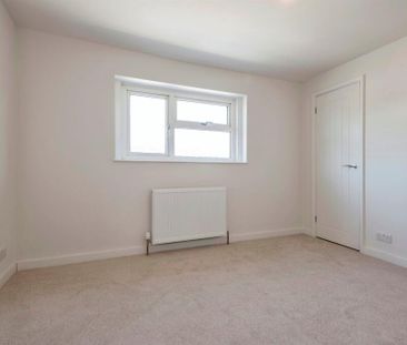 3 bedroom house to rent - Photo 3