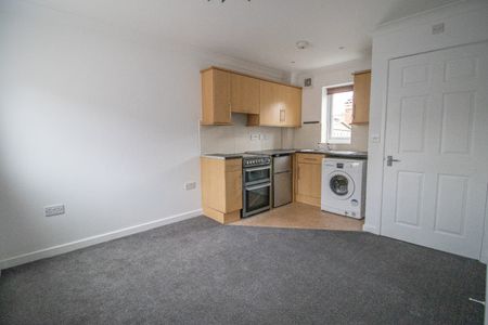 Immaculately presented one bedroom home in the centre of Kings Lynn - Photo 3