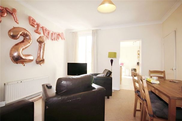 Deerbarn Road, Guildford, GU2 8AT - Photo 1