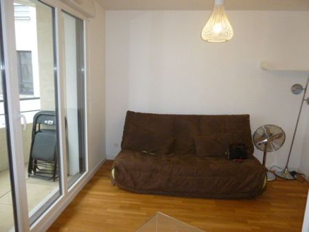 Location Appartement 1 pièce 22m² ISSY LES MOULINEAUX 92130 - Photo 3