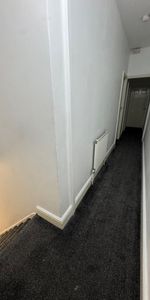 Room in a Shared House, Warwick Road, B11 - Photo 4