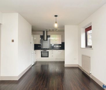 2 bedroom apartment to rent - Photo 3