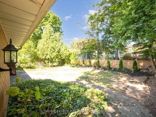 For Lease - 3577 Gallager Drive Unit# Main, Mississauga, Ontario - Photo 1