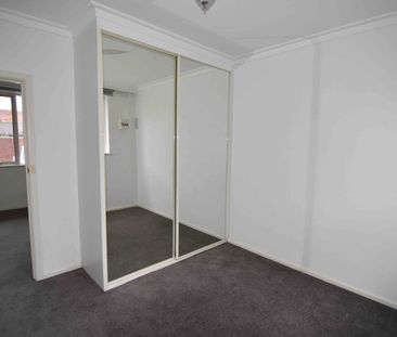 5/229 Westgarth Street, Northcote VIC 3070 - Photo 2