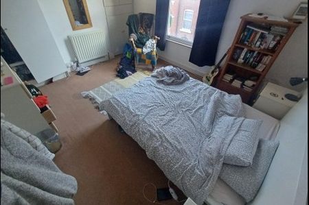 2 Bedroom Chapel Allerton - Photo 3