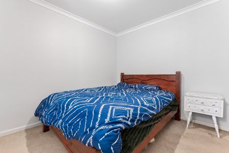 Low-Maintenance 3-Bedroom Villa in Convenient Location - Photo 5