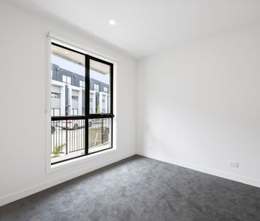 Exclusive gated community living in the heart of Mill Park - Photo 3