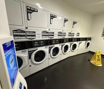 Silver 1 Bed Apartment - Photo 3