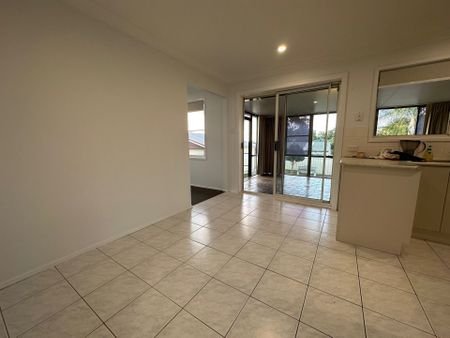 IS THIS YOUR FAMILY HOME? - Photo 4