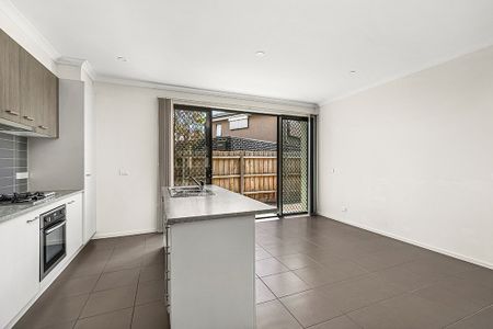 18 Coupling Way, Glenroy VIC 3046 - Photo 2