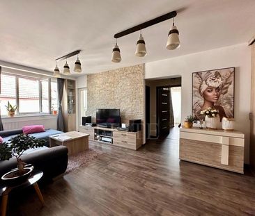 Apartament 3 camere in zona semicentrala - Photo 2