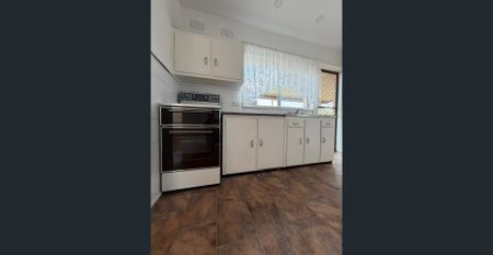 Spacious Family Home in Prime Seven Hills Location - Photo 3