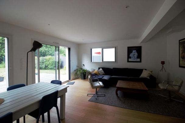 Maison 6 pièces – 134 m² environ à Vern-sur-Seiche (ref : HG70100) - Photo 1