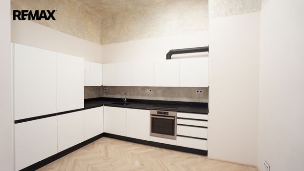 Pronájem bytu 2+1 v osobním vlastnictví 84 m², Praha 1 - Staré Město - Фото 1