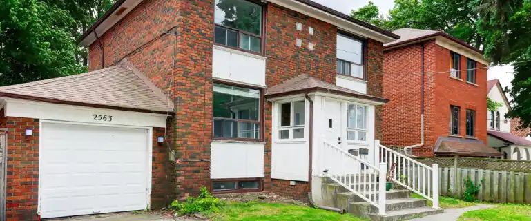 KINGSTON | 2563 KINGSTON ROAD, Toronto - Photo 1