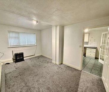 Links Close, Derby, DE24 - Photo 1