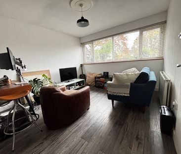 1 Bed Flat, Hervey Road, SE3 - Photo 5