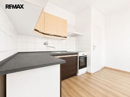 Pronájem bytu 1+1 v osobním vlastnictví 38 m², Žatec - Фото 3