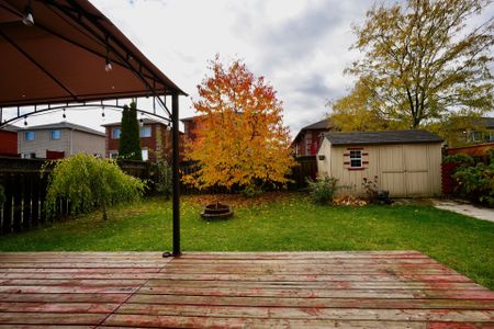 For Lease - 13 Benjamin Lane, Barrie, Ontario - Photo 4