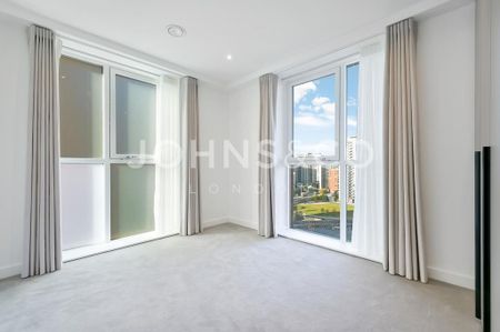 3 bedroom flat to rent - Photo 3