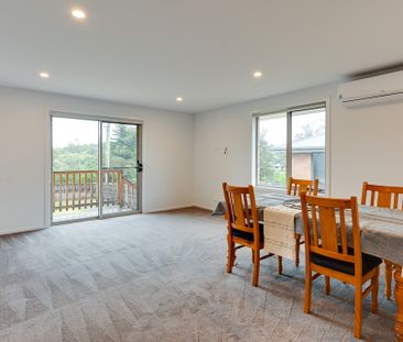 3 Bed, 2 Bath - Fully Furnished Modern Home in Risdon Vale Availabl... - Photo 1