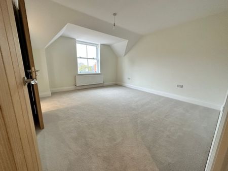 A 4 Bedroom Detached House Instruction to Let in Hailsham - Photo 3