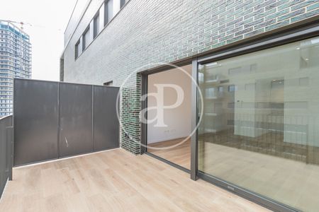 Flat for rent in Finestrelles - Photo 3