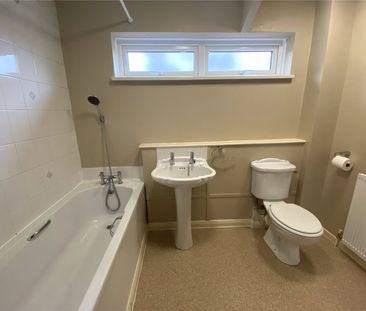 2 bedroom house to rent Nine Acre Gardens, NG6 - Photo 6