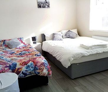 Mountjoy Close. SE2 - Photo 3