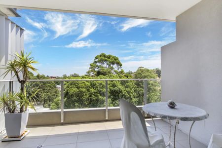 602/6 Duntroon Avenue, St Leonards. - Photo 3