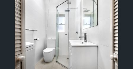 Private And Peaceful Apartment In Parkside Locale - Photo 4